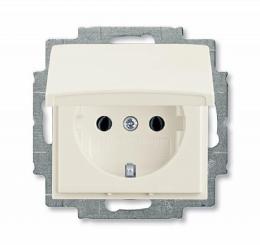 Изображение продукта Розетка ABB Basic55 Schuko с/з 16A 250V с крышкой безвинтовой зажим chalet-белый 